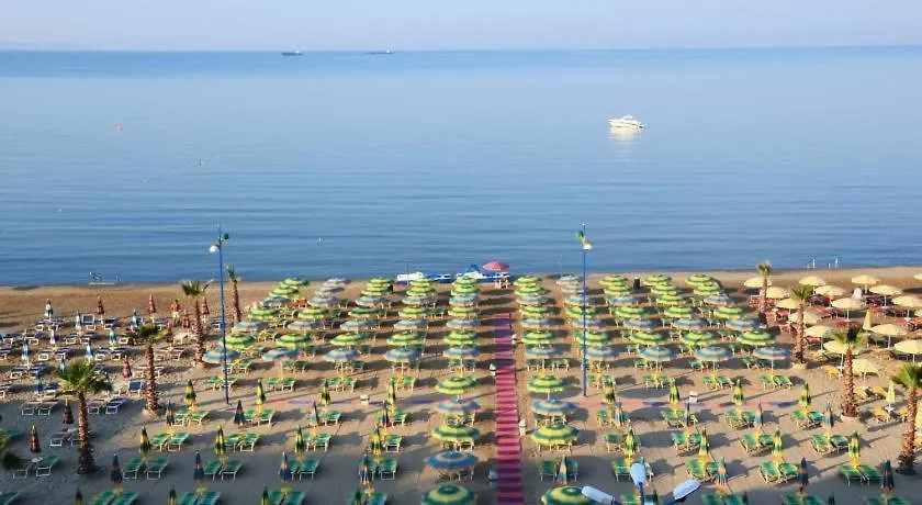 Fati Guest House Durres 0*,  Albania